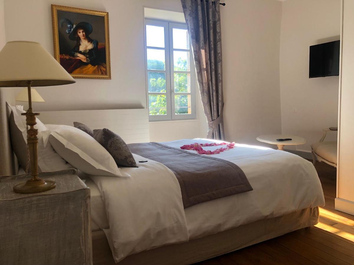 Domaine De Monplaisir Bed & Breakfast Caylus Ngoại thất bức ảnh